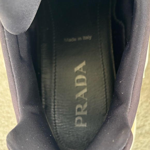PRADA Techno Stretch Runway Sneakers - Picture 5 of 11